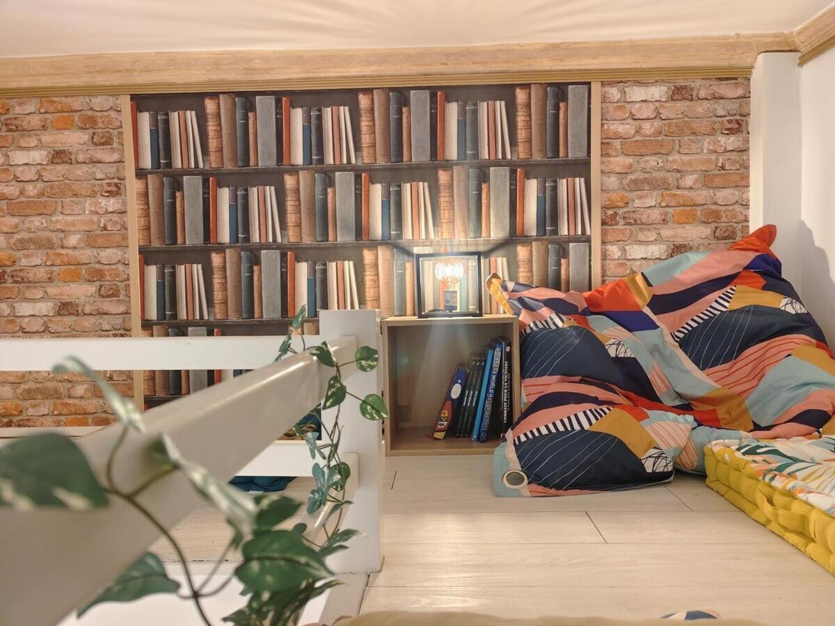 Studio Lumineux Et Fleuri Idealement Situe Apartamento Caen Exterior foto
