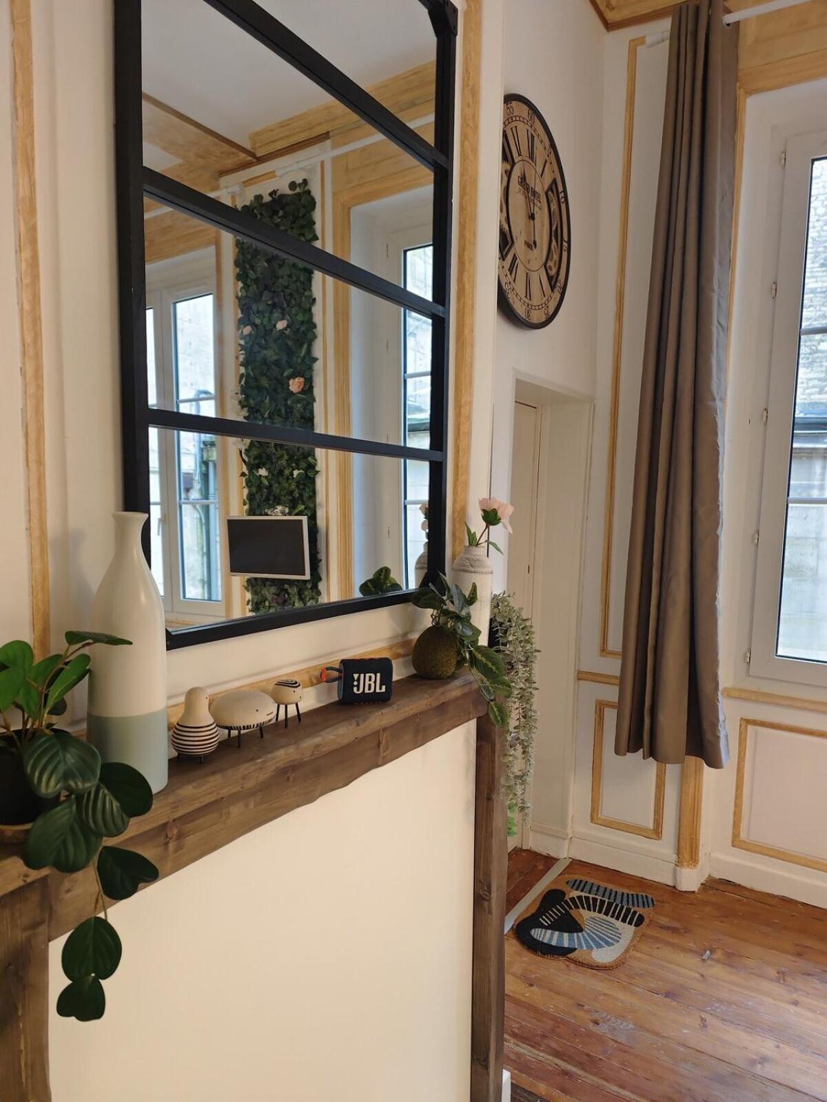 Studio Lumineux Et Fleuri Idealement Situe Apartamento Caen Exterior foto